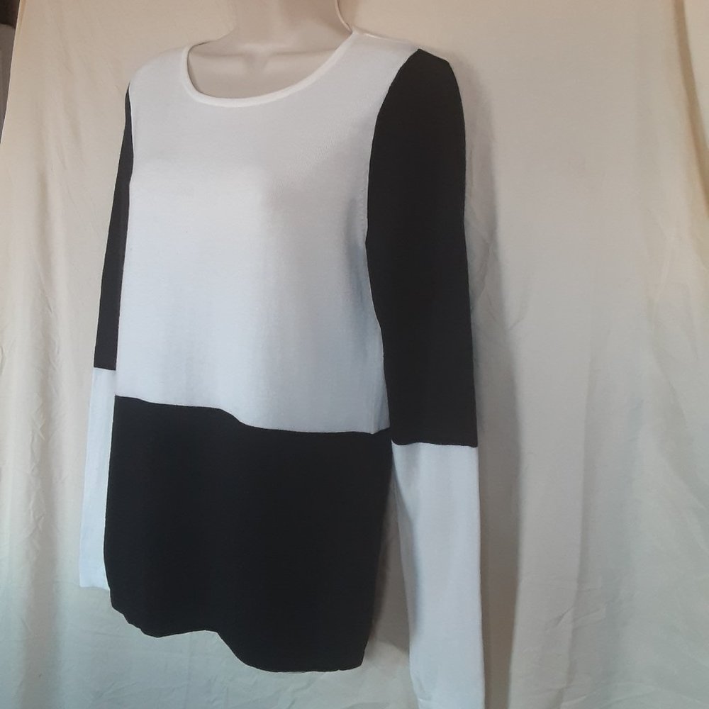 Women's Vince Camuto Color-block Black/White sweater/pullover, size M